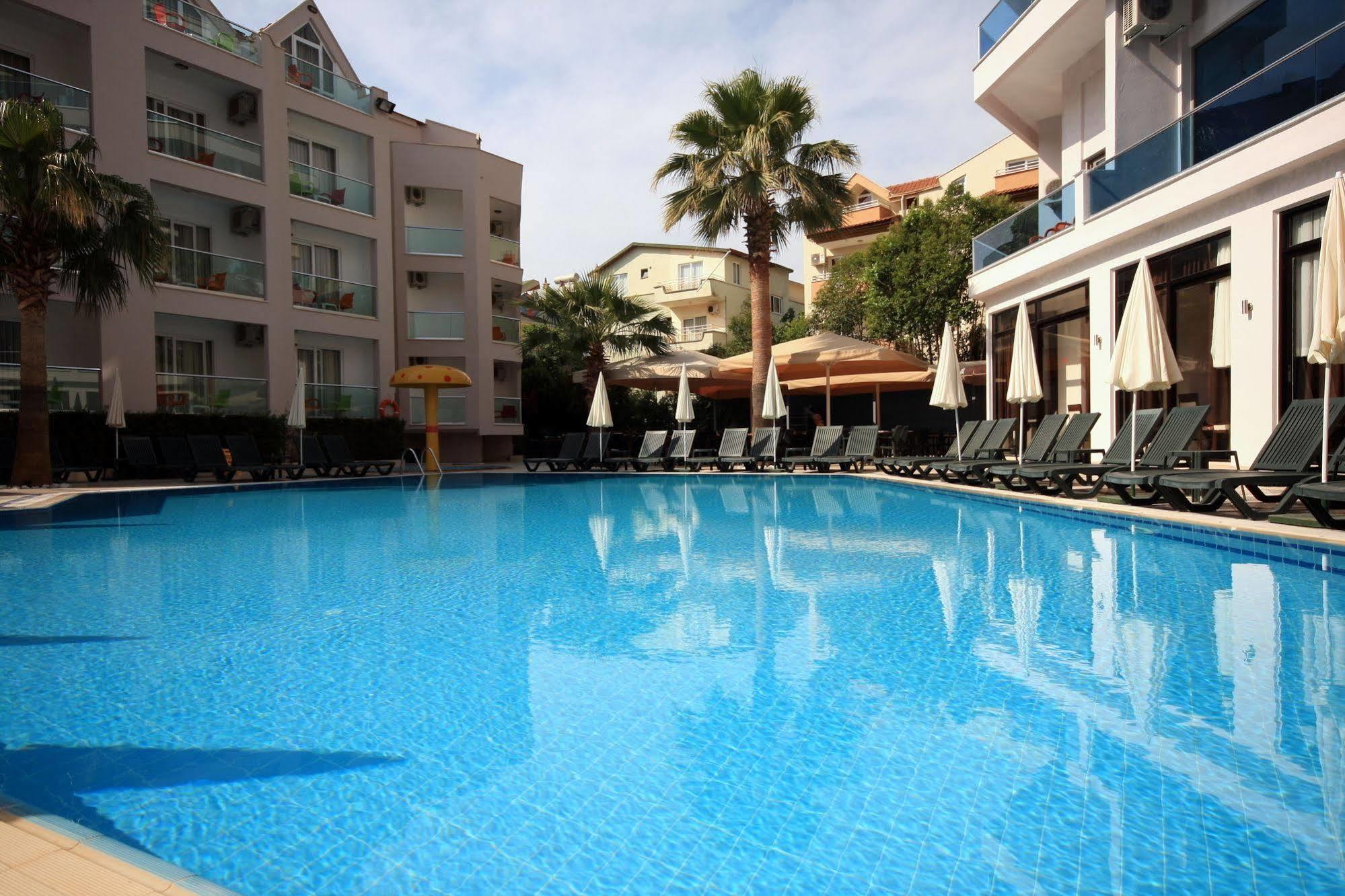 Palmea Hotel Marmaris Esterno foto